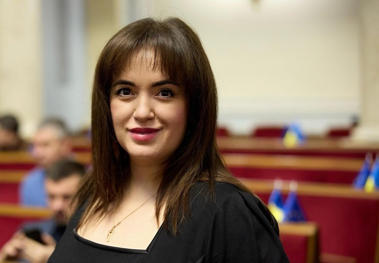 Леся Забуранна
