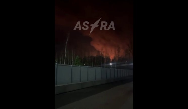 Местные власти сообщили об ударе по критической инфраструктуре в пригороде Владимира. Минобороны РФ в сводке о регионе не упомянуло. ВИДЕО