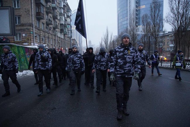 Національні дружини готуються патрулювати вулиці, у МВС нагадують про прерогативи правоохоронців 12