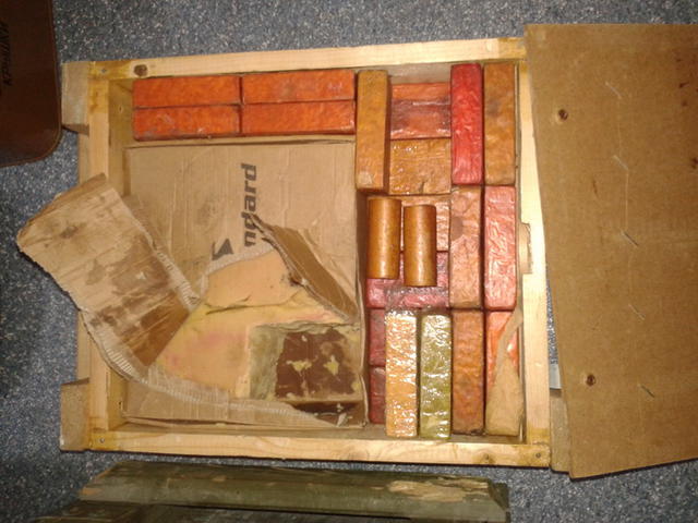 Схованку з боєприпасами та вибухівкою виявлено на Луганщині, - СБУ 06