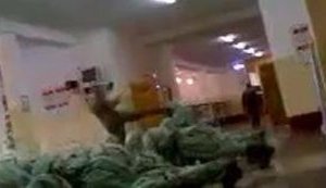 В России возбудили дело против блондинки-садистки, которая мучила солдат в казарме. ВИДЕО