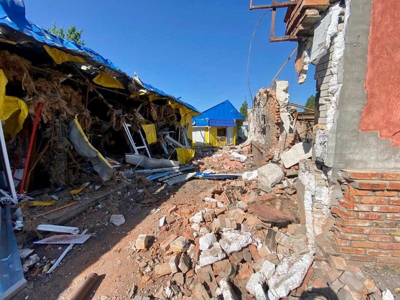 У Запорізькій ОВА показали наслідки чергового обстрілу Гуляйполя росіянами 08