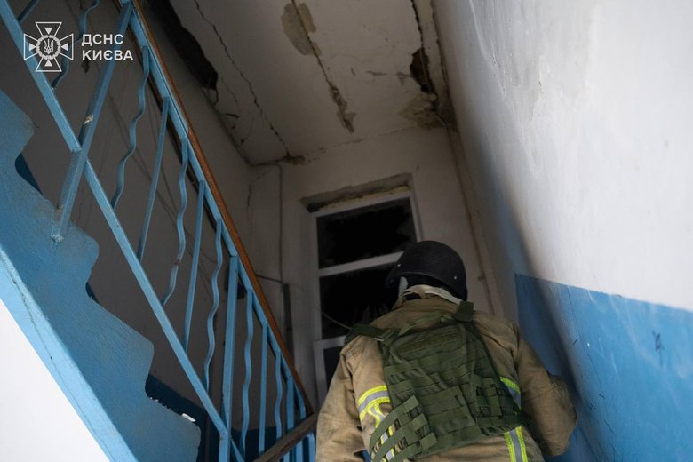 Російський удар по Києву 14 листопада: 1 загиблий, 15 поранених, масштабні пожежі