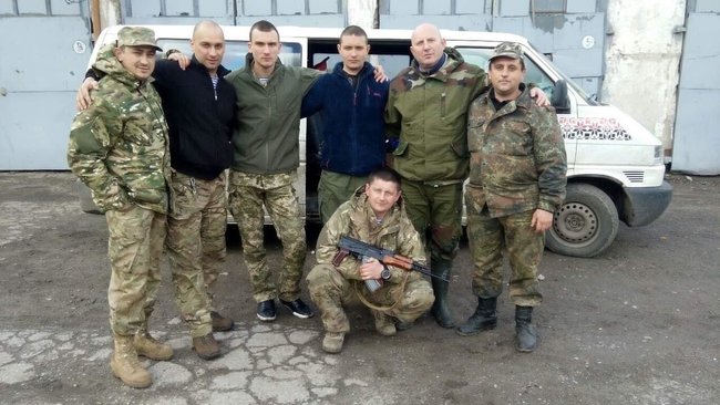 Микола Казюк: Я знепритомнів від вибуху, а отямившись, побачив величезний нерозірваний снаряд, що стирчав за кілька метрів у землі 03