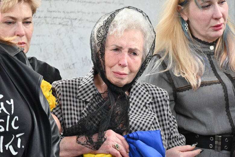 У Києві попрощалися із воїном Едуардом Хатмулліним