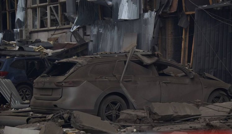 Enemy attacked Dnipro with ballistic missiles: 4 dead and 40 injured. 11 people in serious condition (updated). VIDEO&PHOTOS