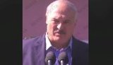 Лукашенко - людям, скандирующим "Уходи!": "Я, как и вы, не совсем разобрался, в чем там проблема". ВИДЕО