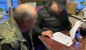 Members of organised group served with notices of suspicion over illegal extraction of more than 15,000 tonnes of sand. PHOTOS