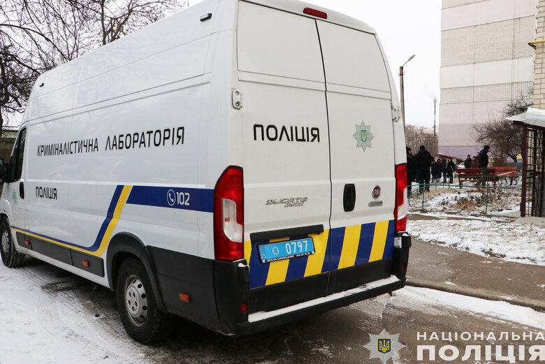 В Чернигове произошел взрыв в многоэтажке. Погиб мужчина 05