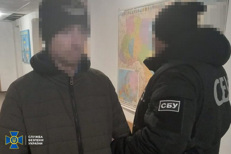 СБУ затримала агентів РФ на Вінниччині: підпал автівки ветерана і диверсії
