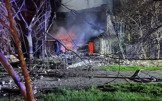 Ворог знову масовано атакував Одесу: влучання по житловій забудові, п’ятеро постраждалих. ФОТО