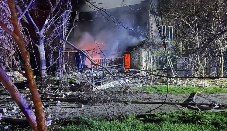 Ворог знову масовано атакував Одесу: влучання по житловій забудові, п’ятеро постраждалих. ФОТО