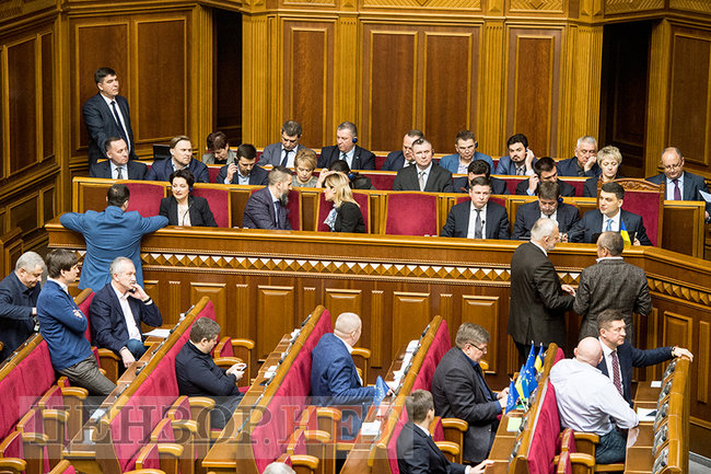 Листування Купрія про яхту, обійми Лозового і Бахтєєвої, черга до Гройсмана, - день роботи ВР 22 березня 14