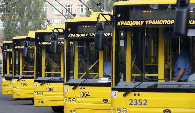 Проїзд у Києві має коштувати 30 гривень, але простіше зробити його безплатним, – КМДА