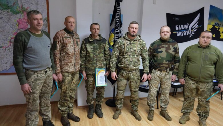 Бійці 52-го ОСБт врятували чоловіка, який шість днів був під завалами будинку біля Авдіївки 01 Бійці 52-го ОСБт врятували чоловіка, який шість днів був під завалами будинку біля Авдіївки 01