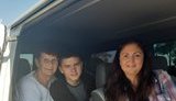 Семья Сенцова пересекла админграницу с оккупированным Крымом и едет в Киев. ФОТО