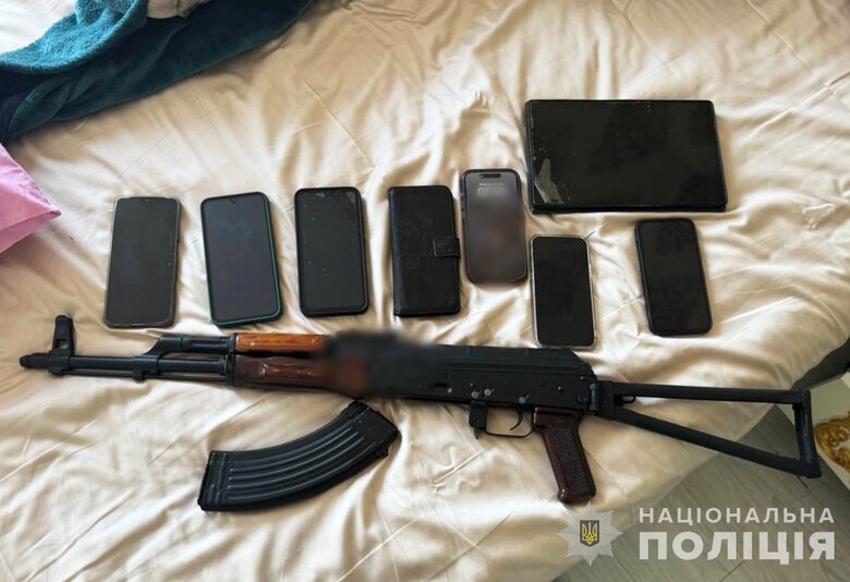 Викрито злочинне угруповання, яке ошукало військових на 46 млн грн