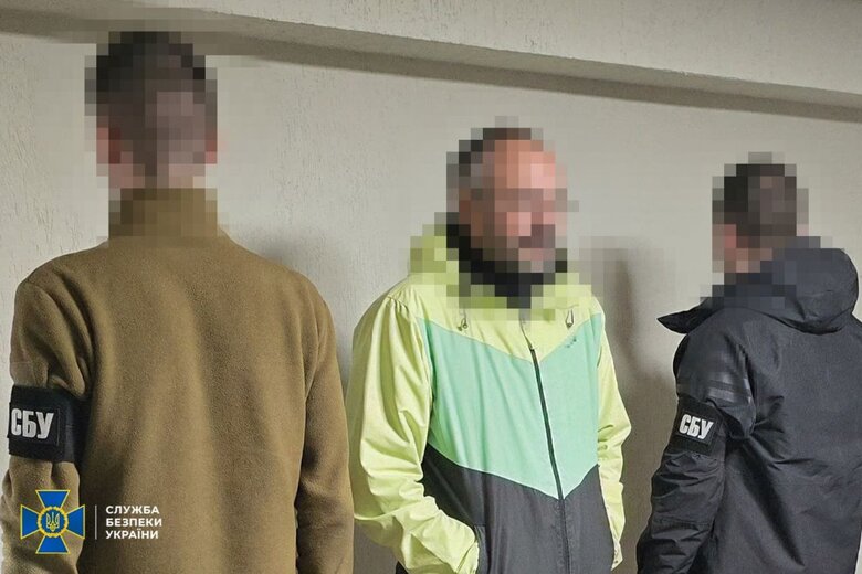 СБУ затримала 10 проросійських агітаторів, зокрема "експерта" з пулу Медведчука