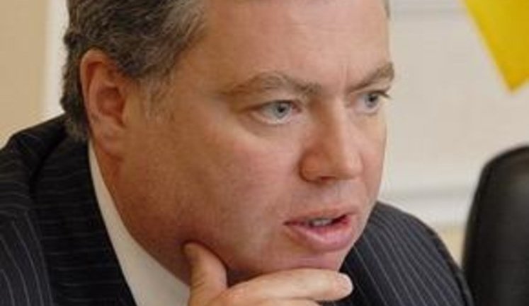 Дочь и жена задержанного экс-замминистра Корнийчука в тяжелом состоянии