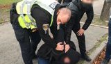 У Кривому Розі чоловік убив ножем 2 осіб, 5 поранив, зокрема дитину, - патрульна поліція ФОТО (оновлено)
