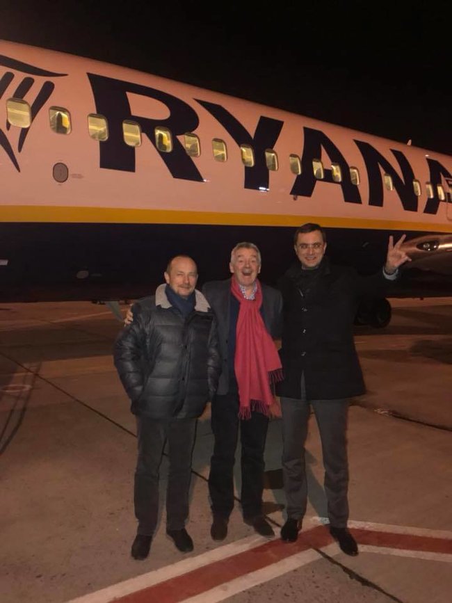 Глава лоукостера Ryanair ОЛири прибыл в Борисполь 01