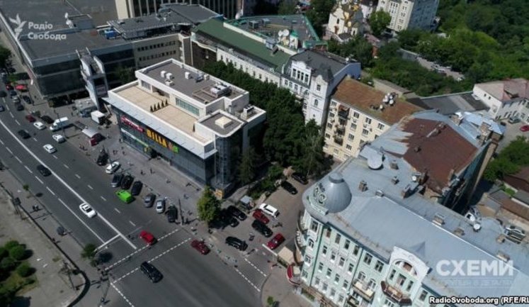 Журналисты "Схем" выявили "тайный филиал" ГПУ на Львовской площади. ВИДЕО