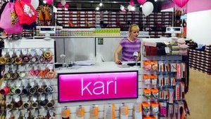 Российская сеть магазинов Kari уходит из Украины