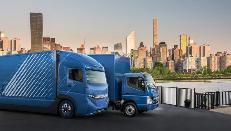 Daimler представила первый в мире электрогрузовик. ВИДЕО