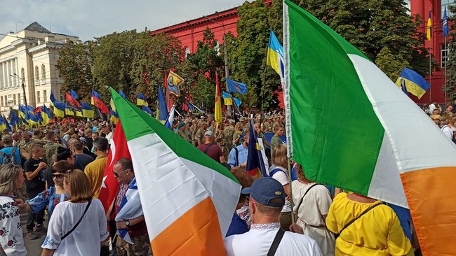 У центрі Києва відбувся Марш захисників України 16