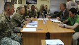 Террористы игнорируют перемирие. Об этом немедленно должно узнавать мировое сообщество, - Сырский - замглавы СММ ОБСЕ Этерингтону