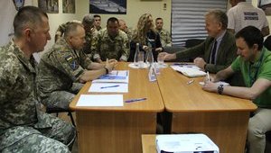 JFO commander meets with OSCE delegation to discuss ceasefire in Donbas