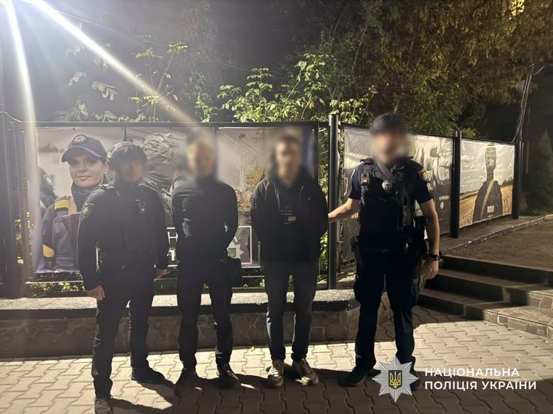 В Ужгороді затримали двох чоловіків після стрілянини у Боздоському парку
