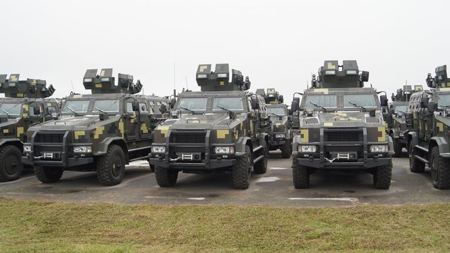 ВСУ передали более 40 бронированных автомобилей Козак-2 02