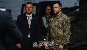 Билецкий о реформе армии: Привлечение иностранцев в пехоту маловероятно