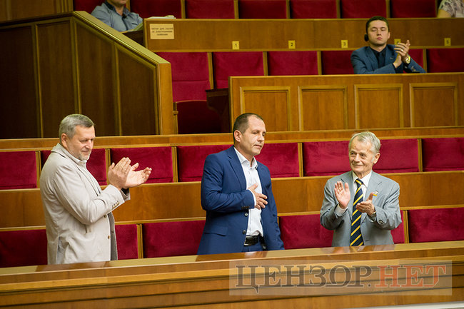 Спілкування Тимошенко з Кондратюк за колоною, Іванчук в гостях у Слуги народу і звільнений Балух у Раді, - робочий день ВР 13 вересня 12
