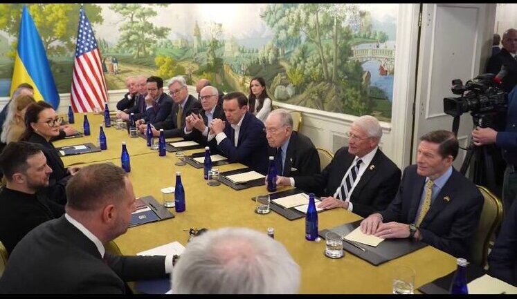 Zelenskyy meets with US senators: we are proud to have such strategic partners and friends. VIDEO