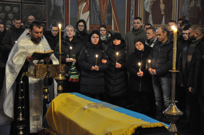 Рыбальченко Олег: Прощание с украинским защитником Олегом Рыбальченко ...