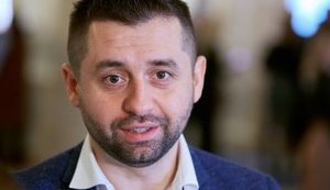 Великі китайські кредити. Шляхом Януковича, йдете таваріщі