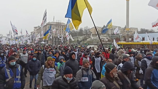 Врятуйте мікробізнес: ФОПи протестують біля стін Верховної Ради 40