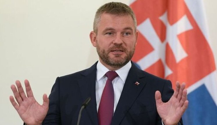 Украина могла бы сделать "жест благодарности", разрешив транзит газа из РФ, - президент Словакии Пеллегрини