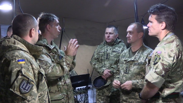 Командно-штабні навчання Обєднані зусилля - 2021: особовий склад відпрацював організацію діяльності штабу під час планування операцій 03