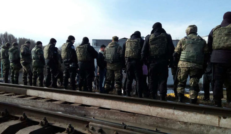 Блокировщики ОРДЛО заявляют о задержании участников одного из "редутов"