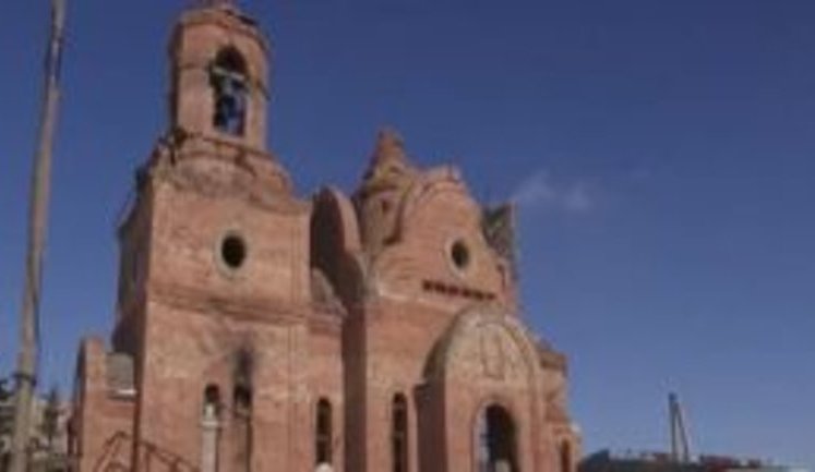 "They smashed the dome long ago. A tank hit the building the other day," - Russian invaders destroyed church in Pisky. VIDEO