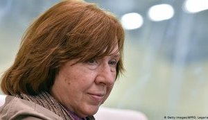 ПЕН-центр, которым руководит Алексиевич, ликвидировали в Беларуси