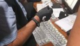 Два чиновника ГСЧС Житомирщины погорели на взятке в $5 тыс. за разрешение на приватизацию служебного жилья. ФОТОрепортаж