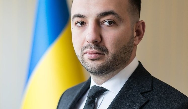 Новий прокурор Тернопільщини Петришин пообіцяв "#бати, як тупих свиней" співробітників, які не будуть йому підкорятися, - Маселко