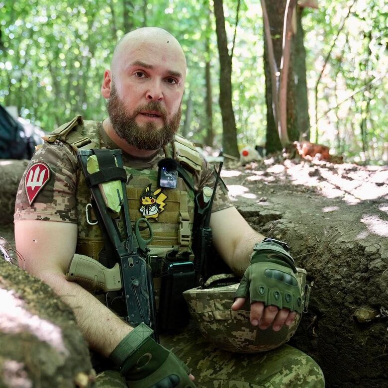 Офіцер 95-ої ОДШБр Юрій Кочевенко: На Харківщині були надзвичайно запеклі бої за кожне село, кожну лісосмугу, які дуже щільно облиті кров’ю і потом наших військових 04