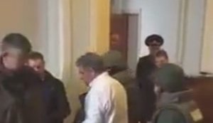 Видео задержания спецназом НАБУ судьи-взяточника Бурана в Раде. ВИДЕО