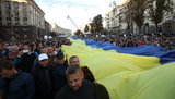 На Святі Подяки в Києві встановили рекорд найдовшого прапора в Україні. ВІДЕО+ФОТО