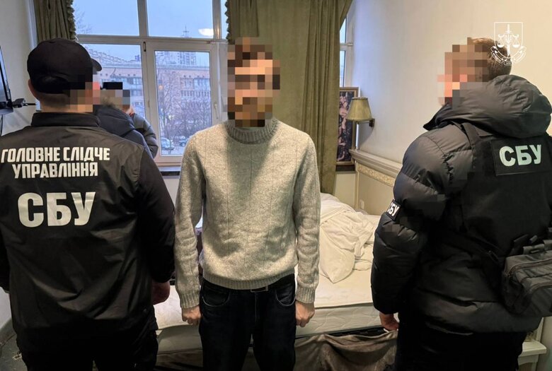 Злочинна організація заробляла на ухилянтах